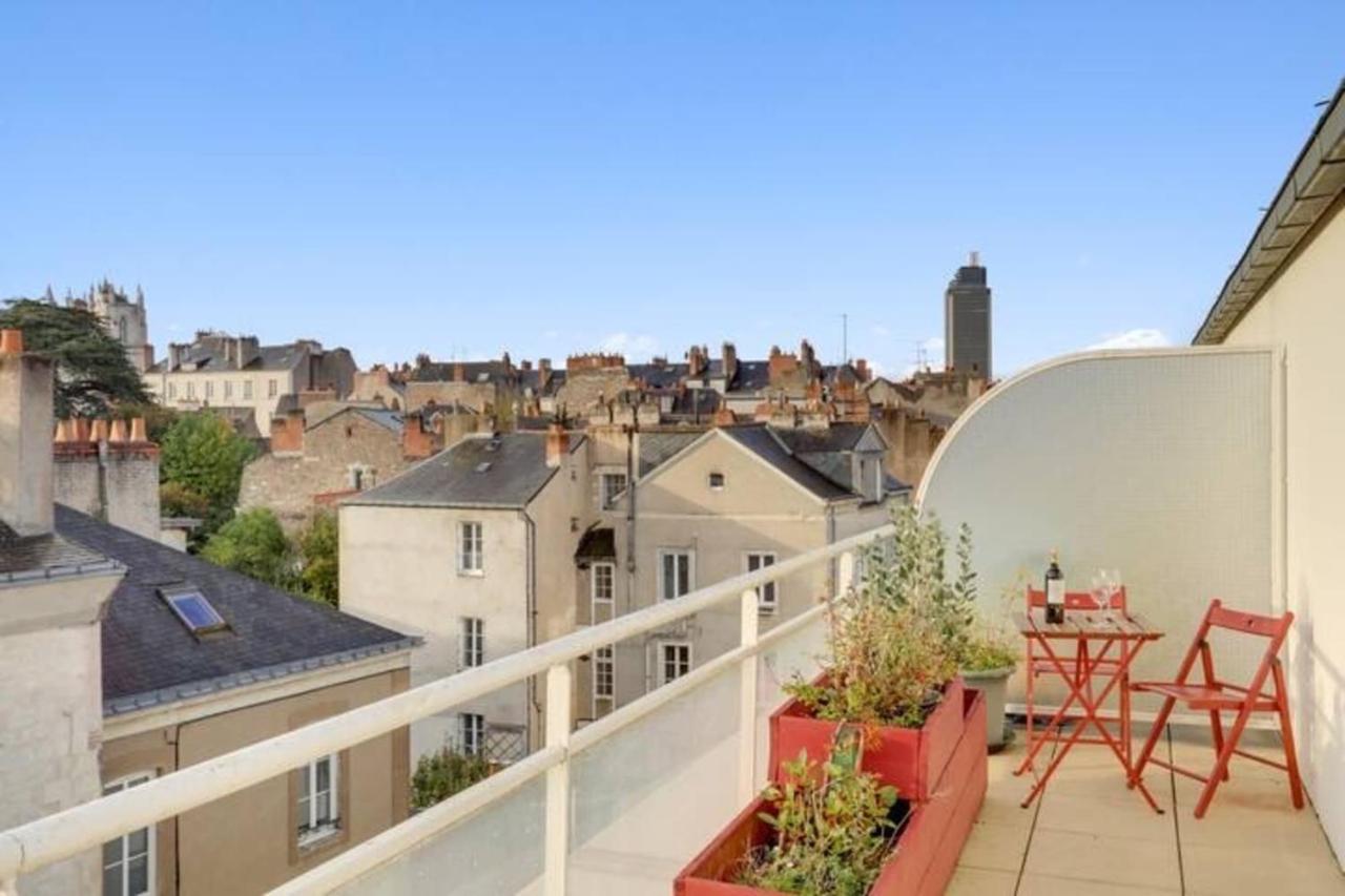 Bright Apartment With Large Terrace Nantes Exterior foto