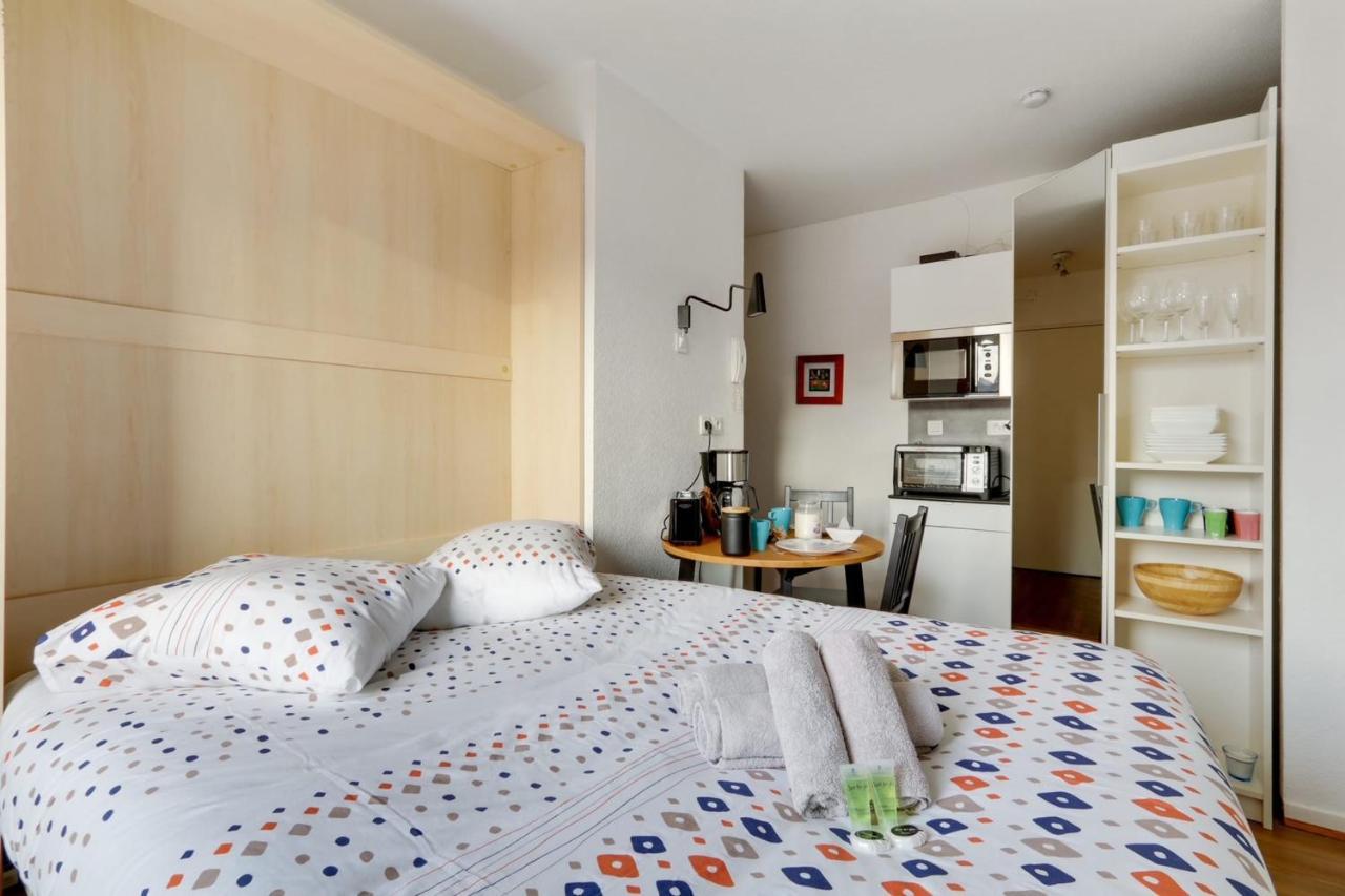 Bright Apartment With Large Terrace Nantes Exterior foto
